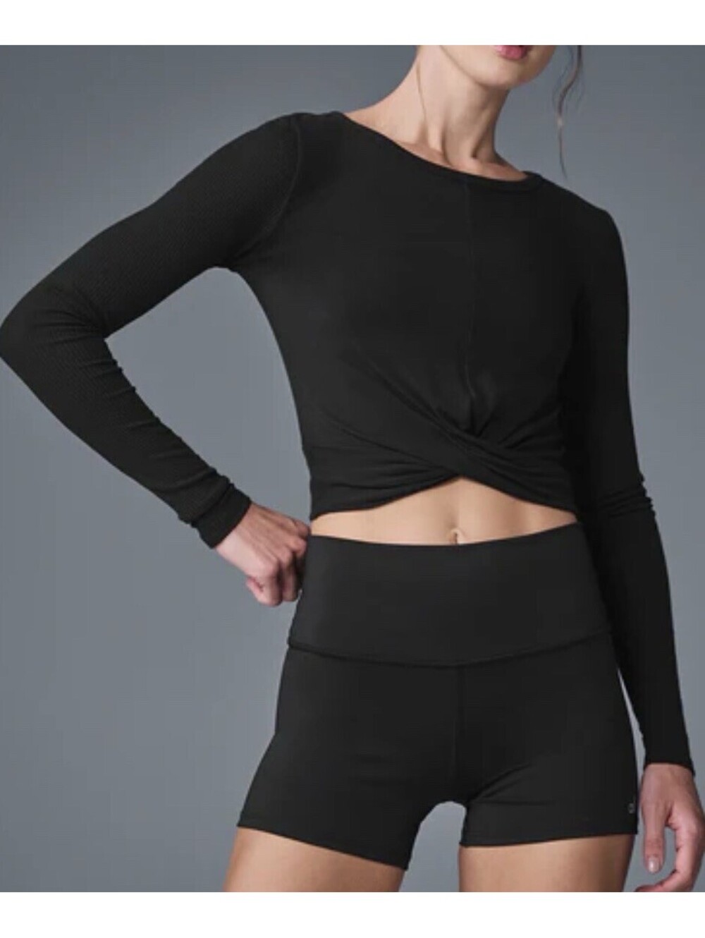 Alo Yoga Cover Long Sleeve Black Medium Top Twist Front